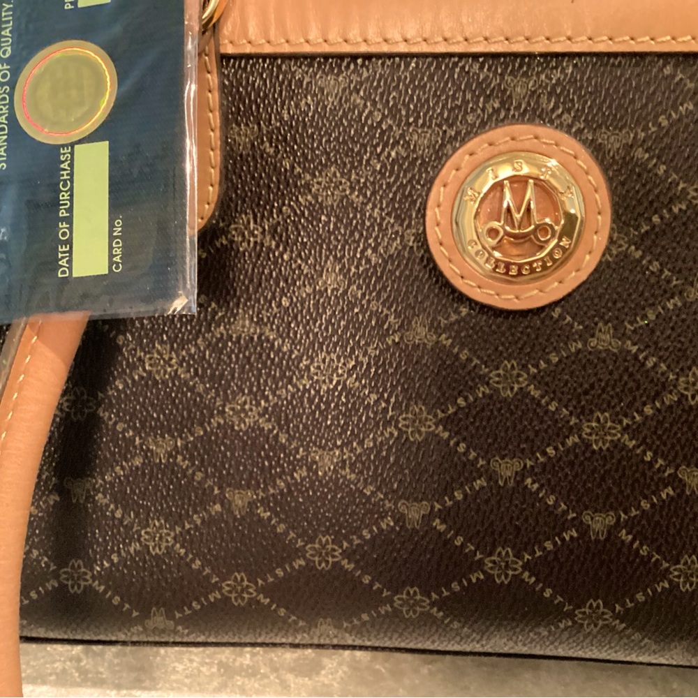 Beautiful leather misty collection purse - Picture 9 of 11